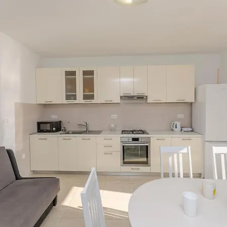 Slobodan By The Sea Tribalj