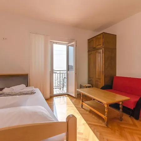 Apartament Slobodan By The Sea Tribalj