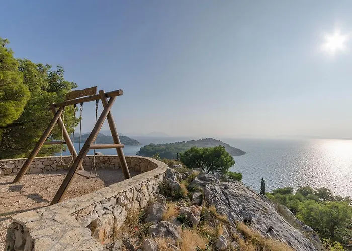 아파트 Slobodan By The Sea *