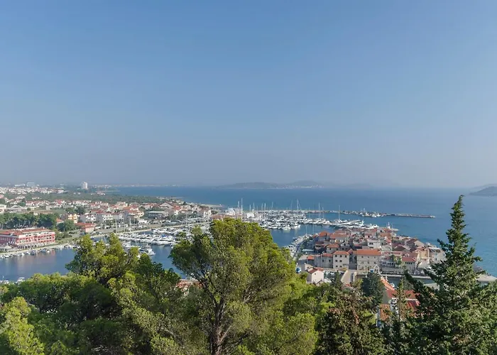 Slobodan By The Sea * Tribalj