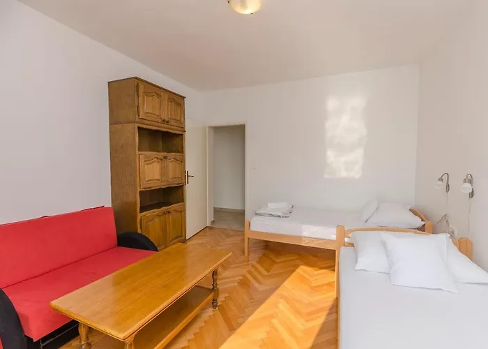 아파트 Slobodan By The Sea Tribalj